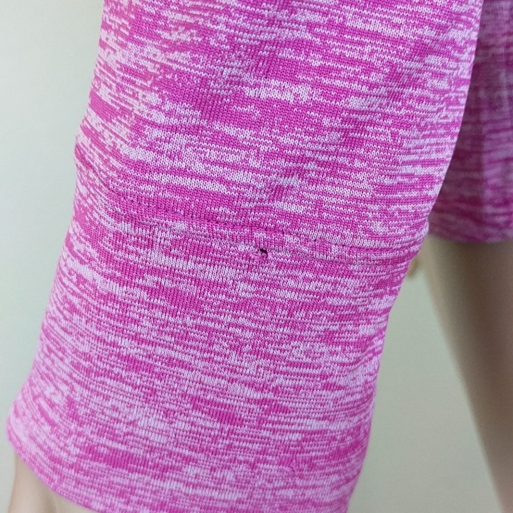 [Under Armour] Pink heathered half zip pullover XS - Picture 4 of 6